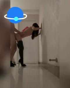 站立后入